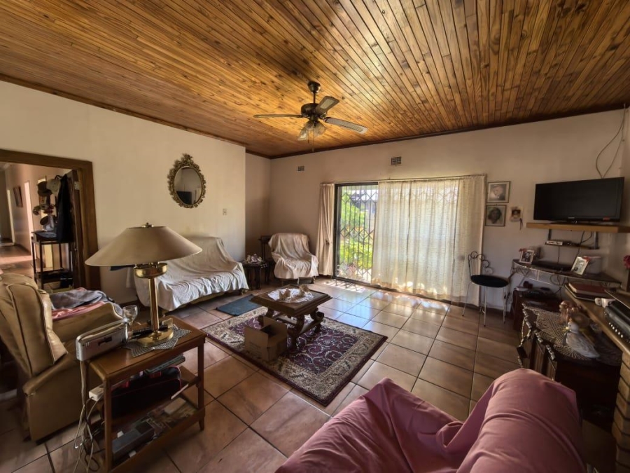 5 Bedroom Property for Sale in Hadison Park Northern Cape
